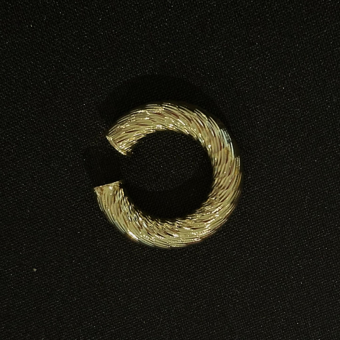 BEA EAR CUFF