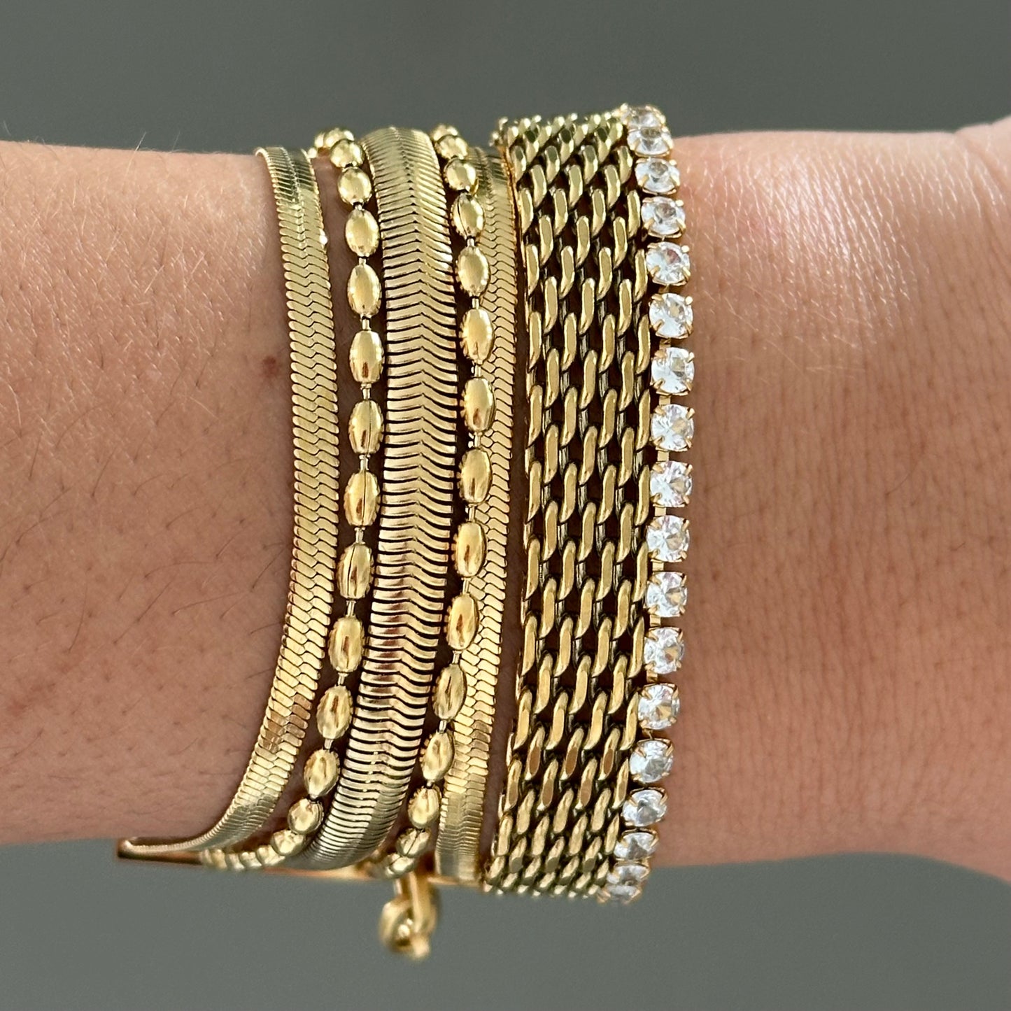TENNIS BRACELET