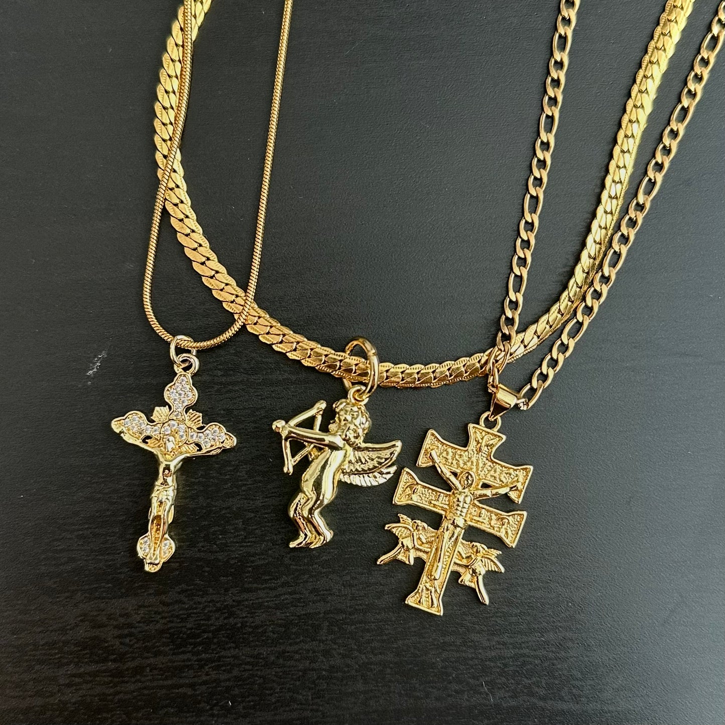 ANGEL NECKLACE