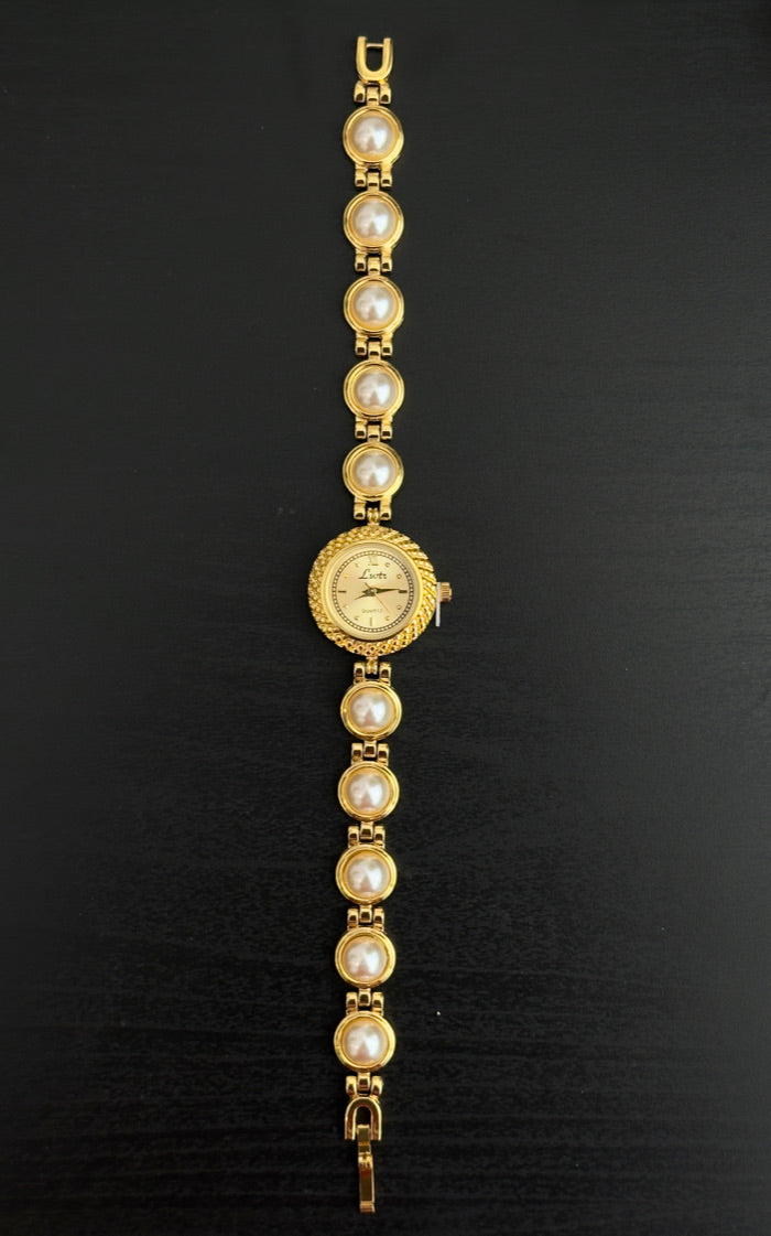 VINTAGE WATCHES