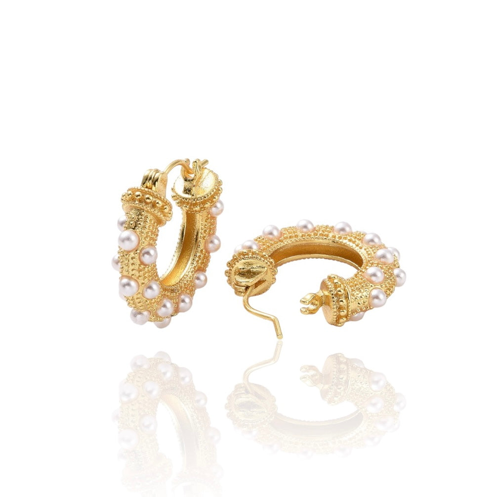 PEARL HOOPS