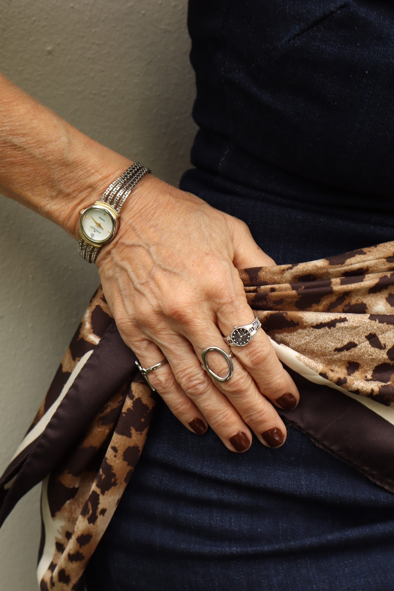 ARCHIVE NO. 4 - VINTAGE WATCH