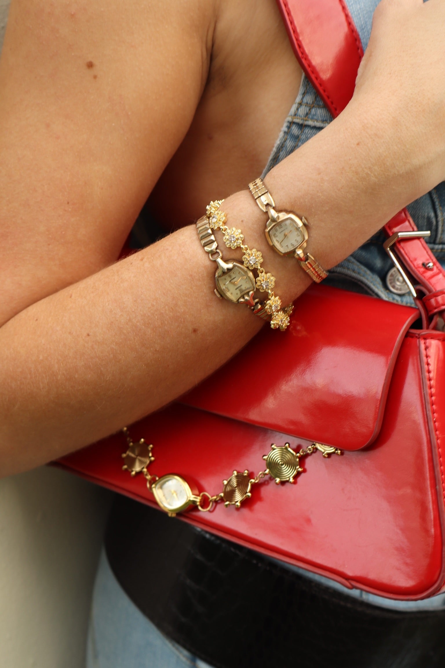 ARCHIVE NO. 5 - VINTAGE WATCH