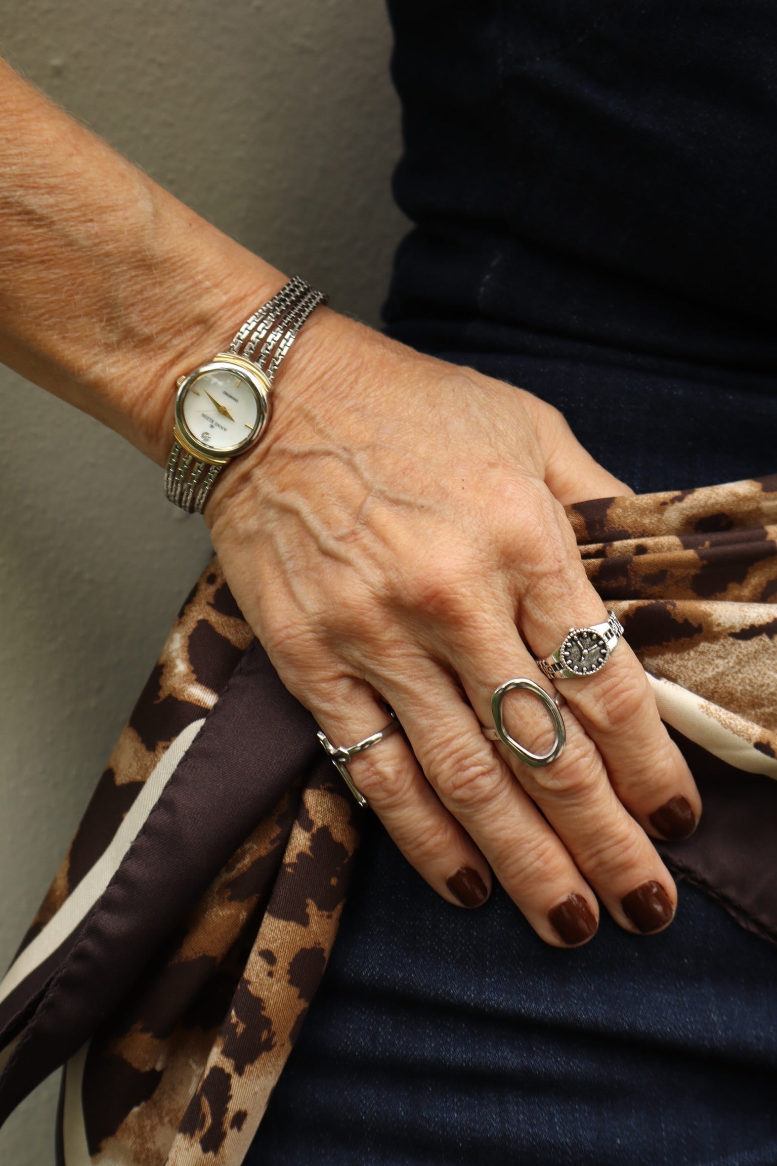 ARCHIVE NO. 4 - VINTAGE WATCH