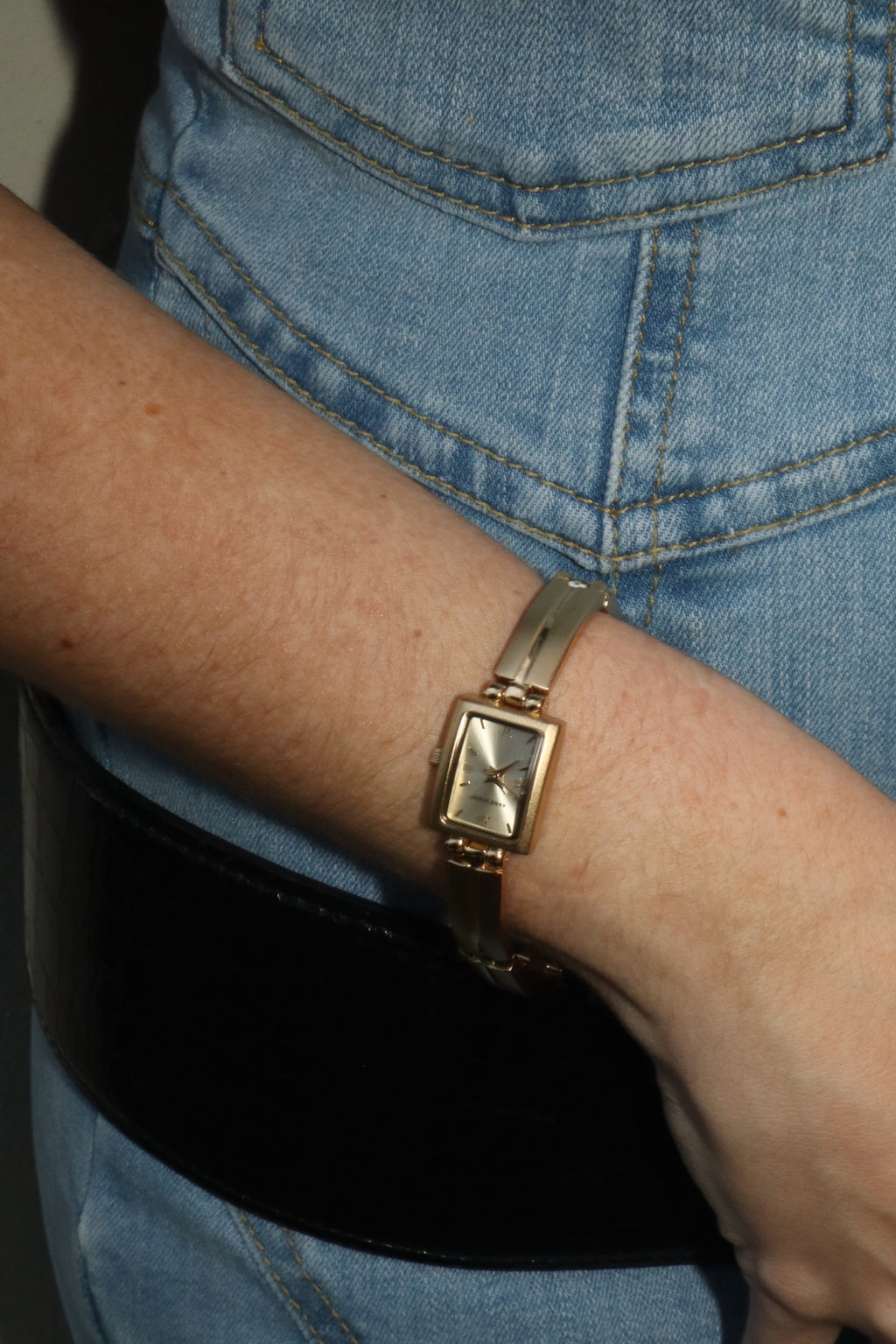 ARCHIVE NO. 1 - VINTAGE WATCH