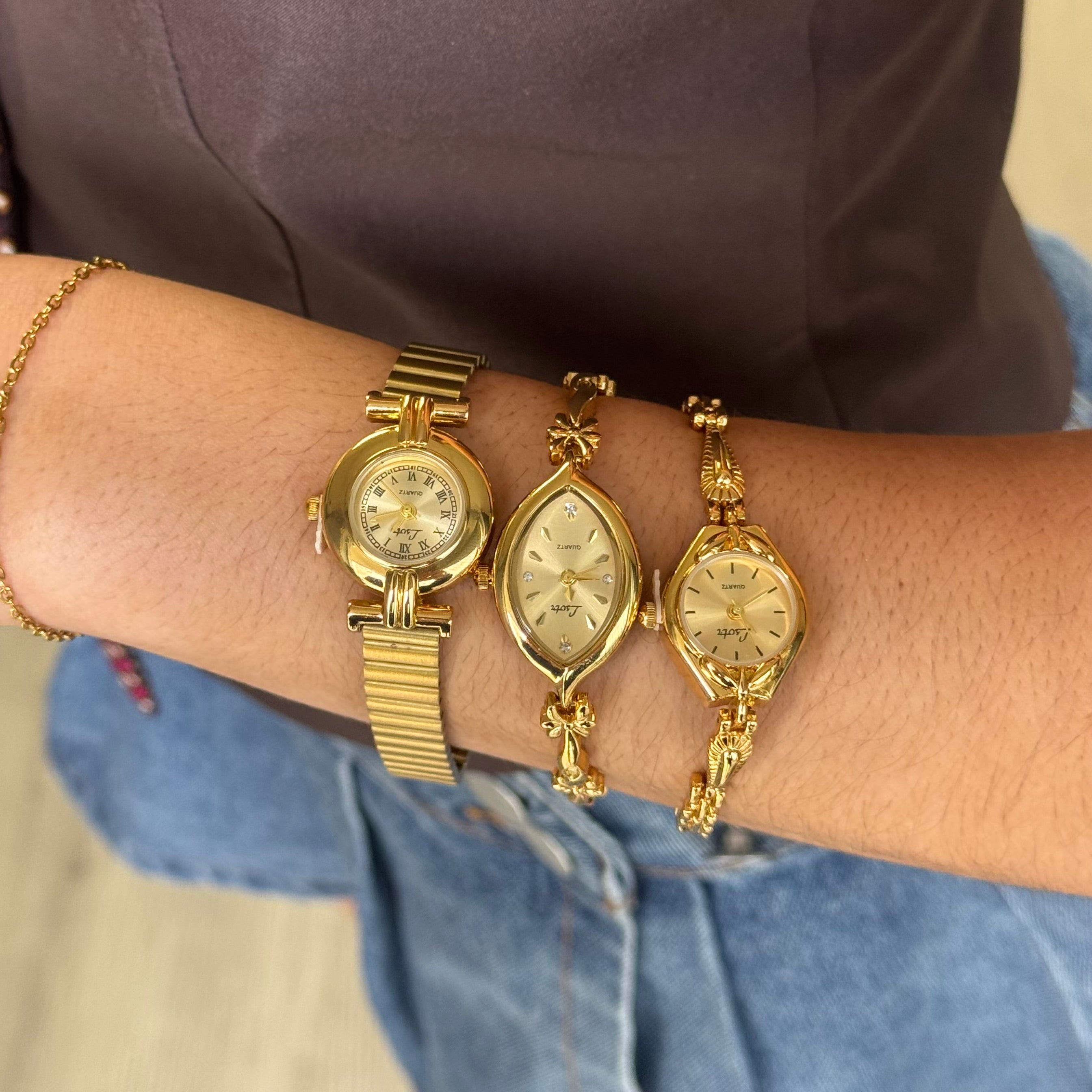 FLOWER VINTAGE WATCH