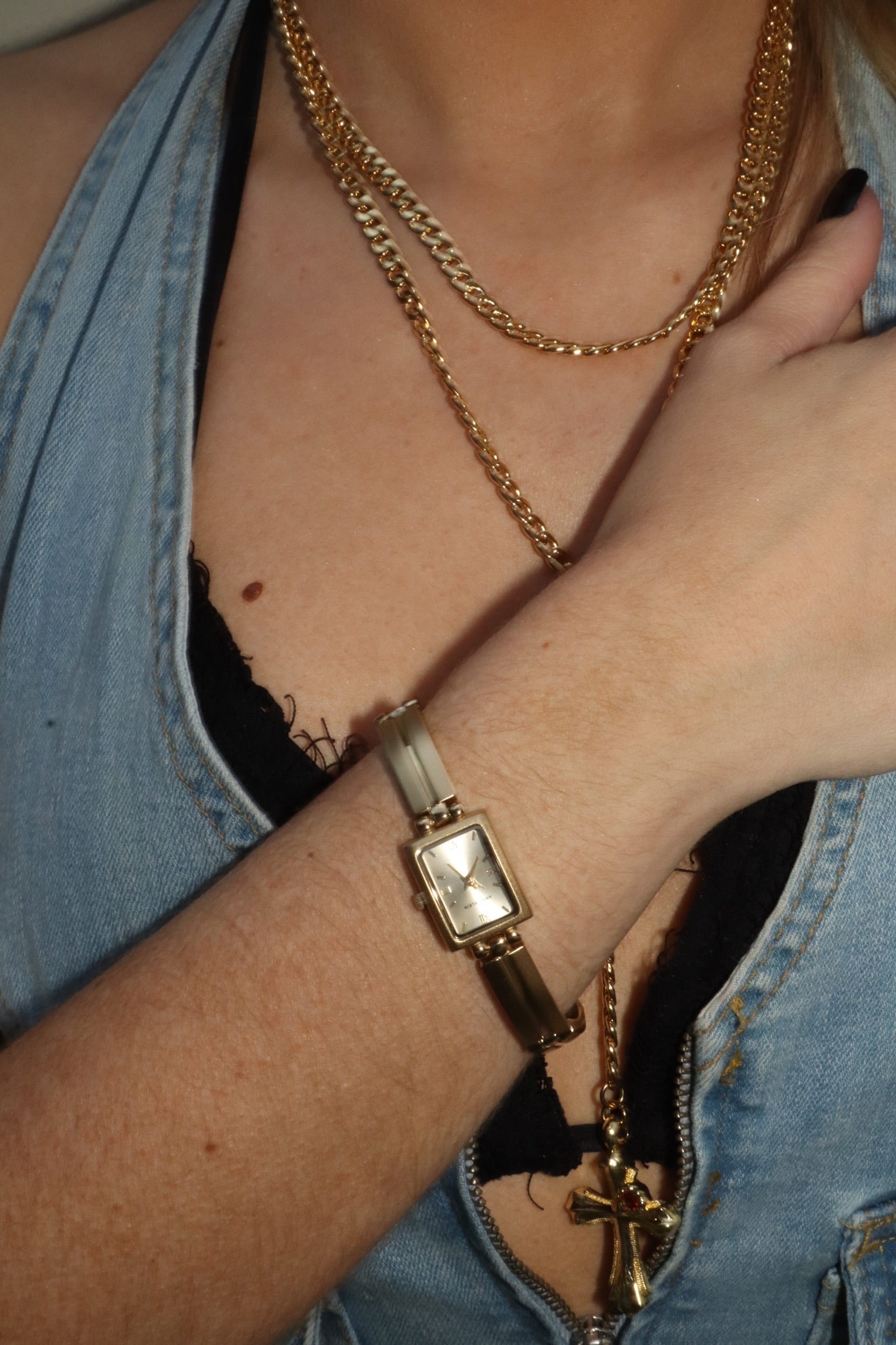 ARCHIVE NO. 1 - VINTAGE WATCH