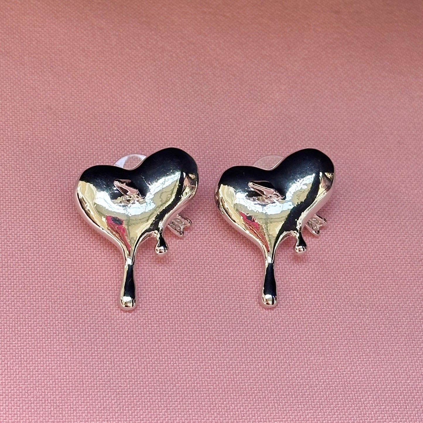 CUPID’S HEART EARRINGS