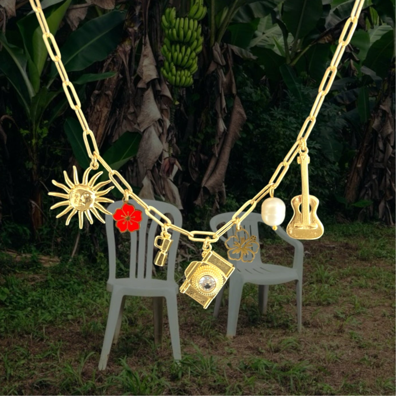 Collar De La Isla dorado con charms inspirados en Puerto Rico – hecho a mano