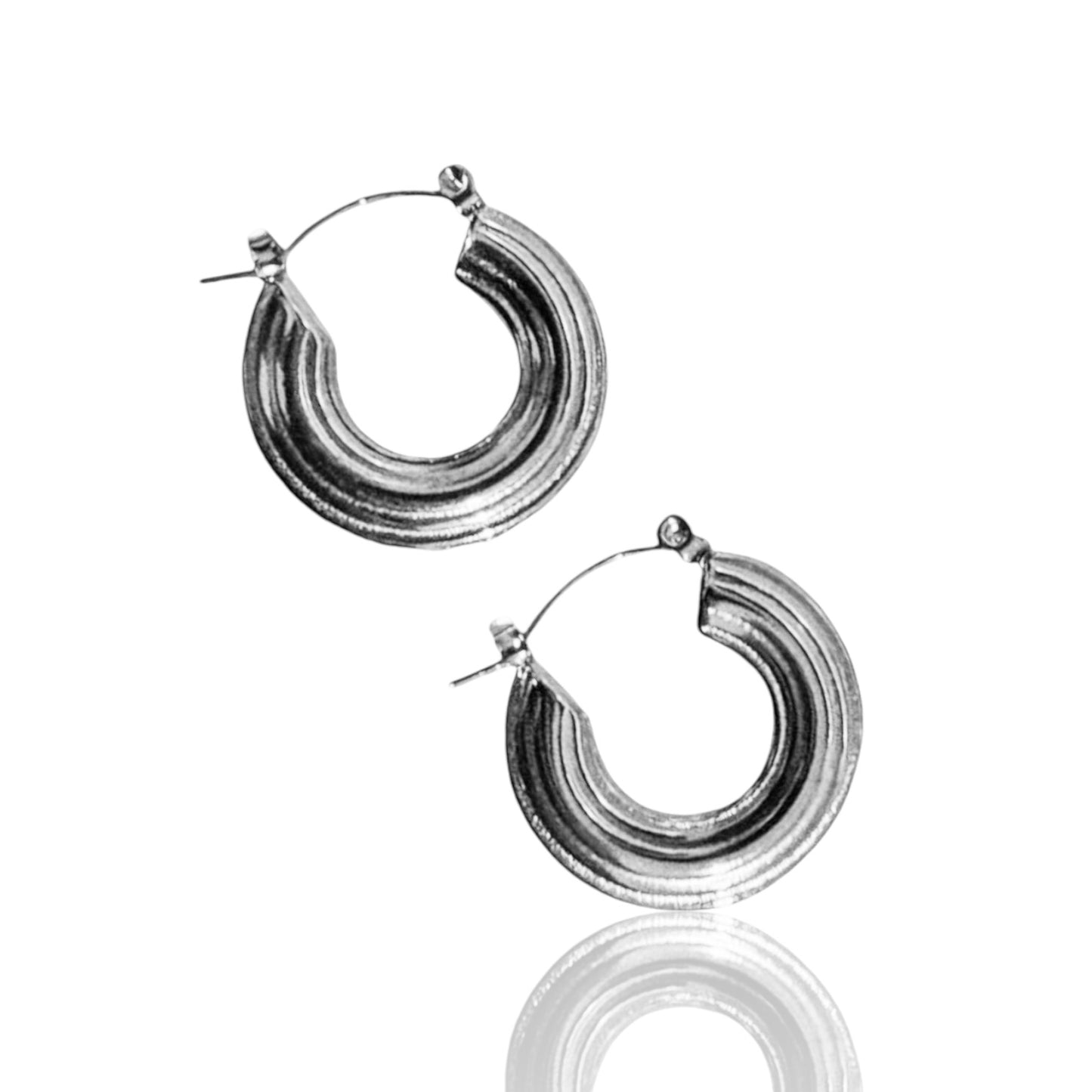 GROOVE SILVER EARRINGS