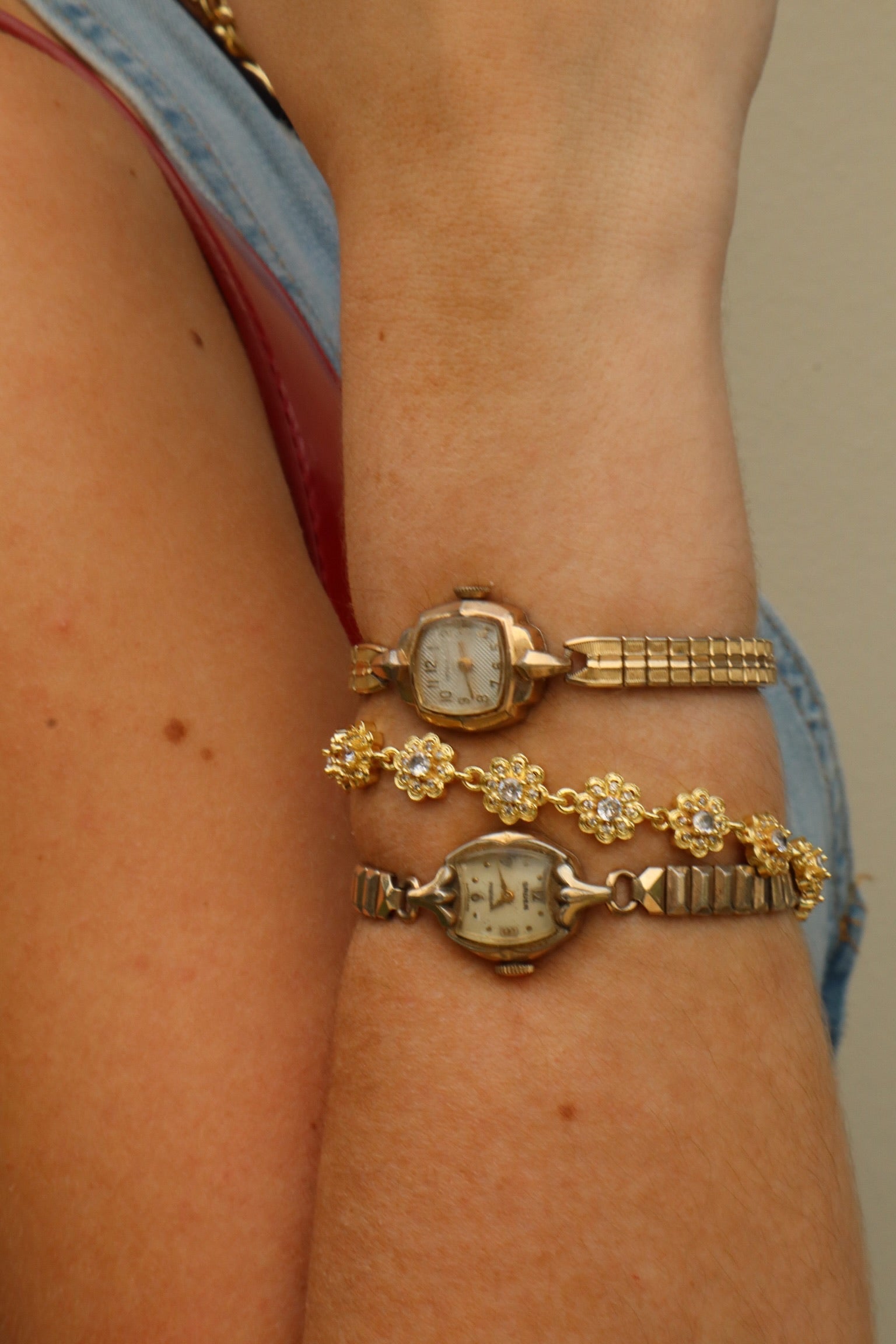 ARCHIVE NO. 6 - VINTAGE WATCH