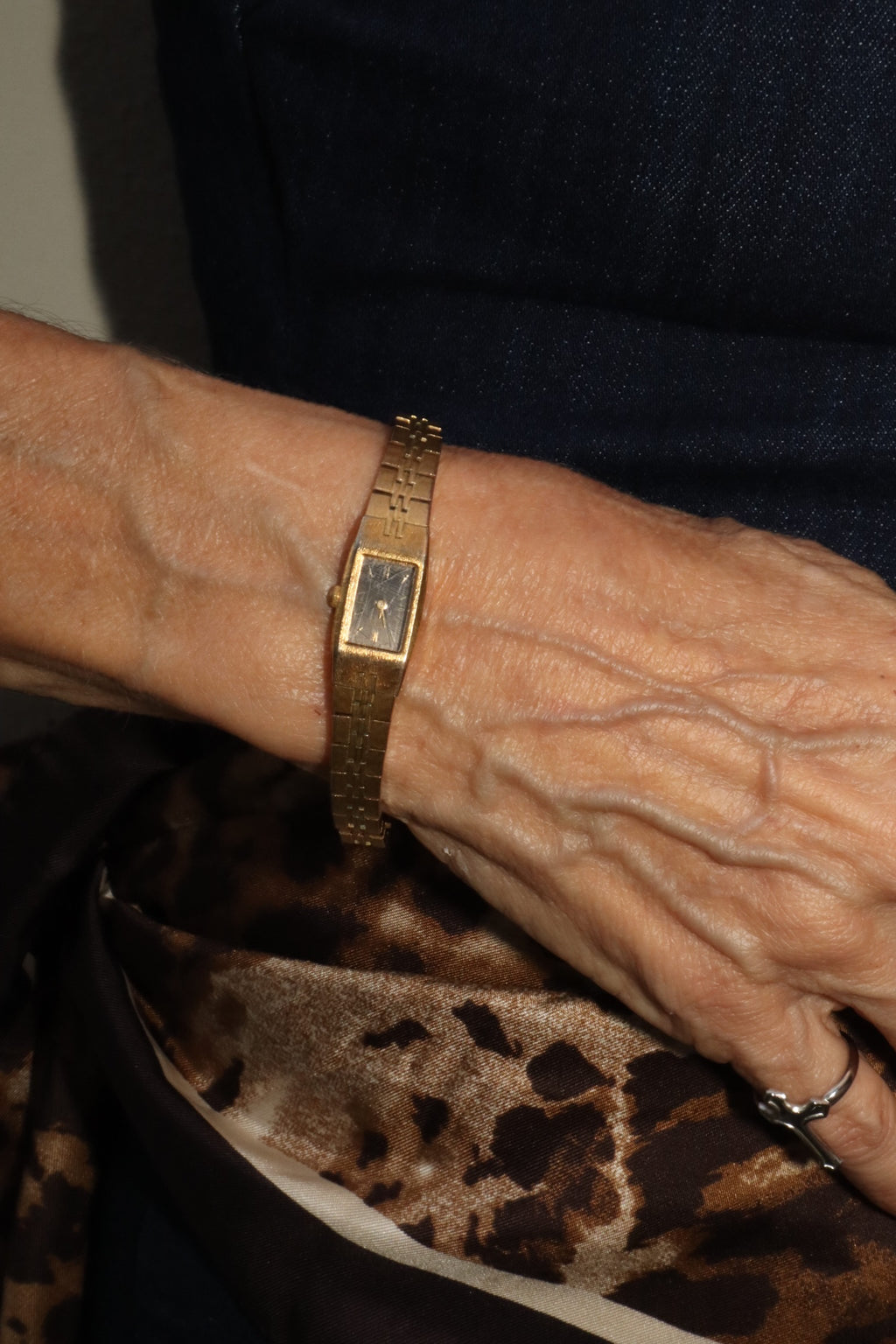 ARCHIVE NO. 3 - VINTAGE WATCH