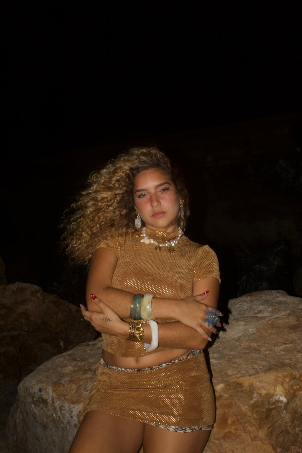 VINTAGE BANGLE - WHITE