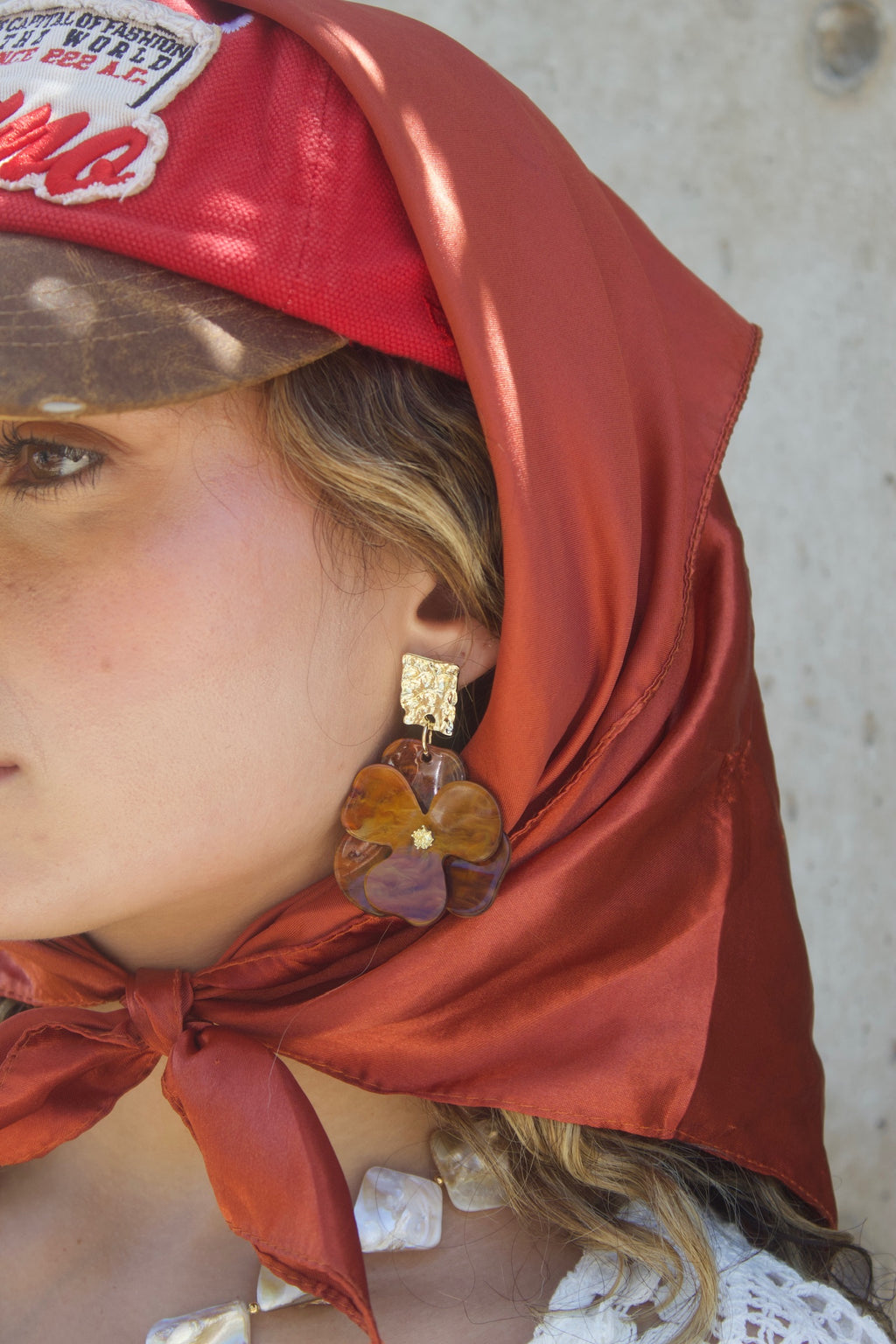 AELIA FLOWER EARRINGS