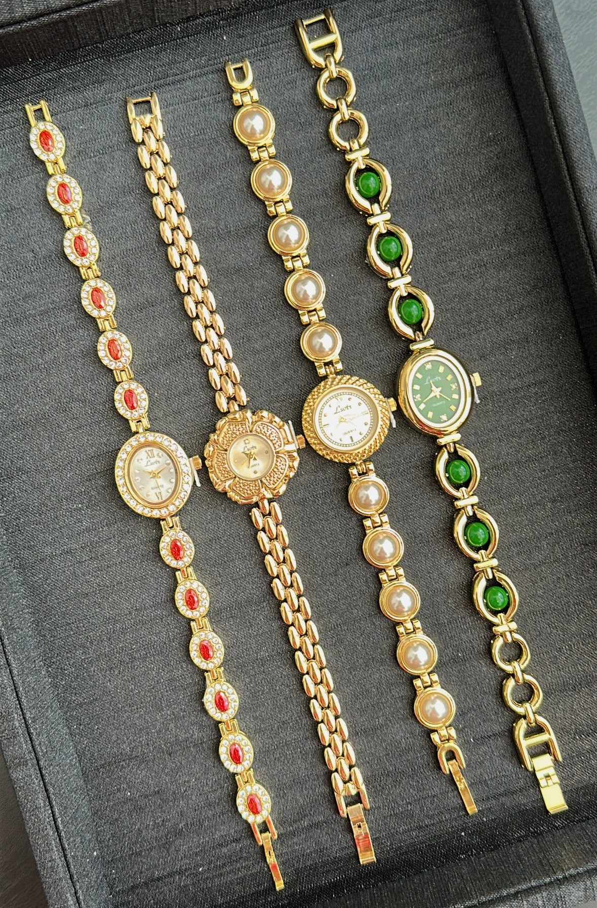 VINTAGE WATCHES