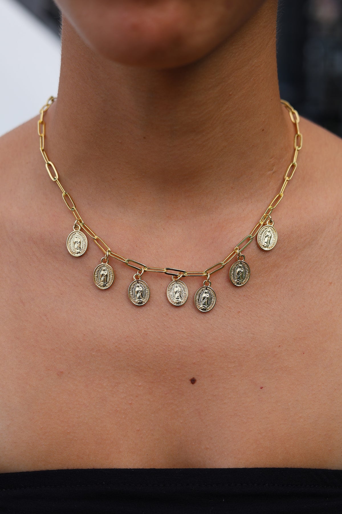 MEDALLITAS NECKLACE