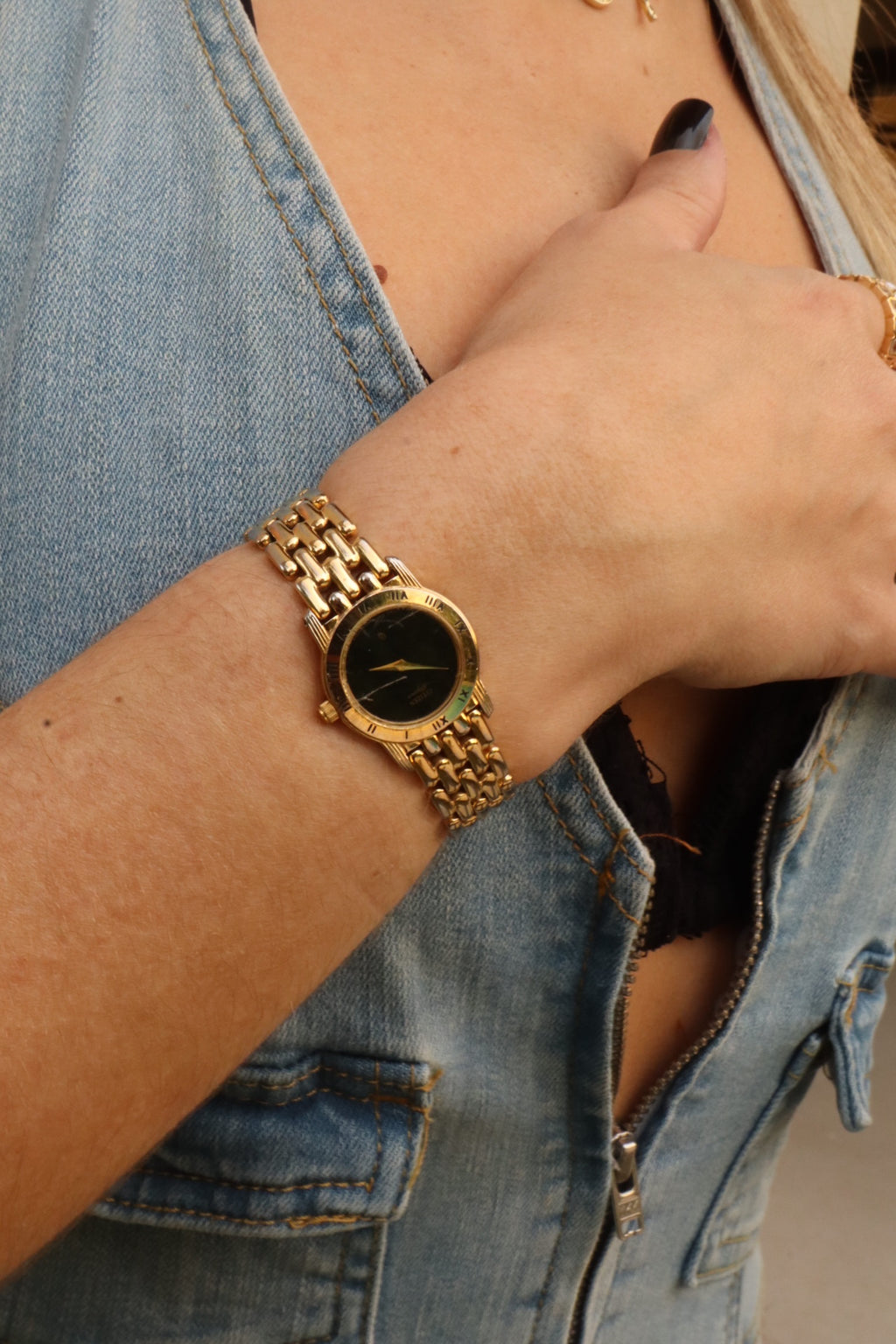 ARCHIVE NO. 2 - VINTAGE WATCH