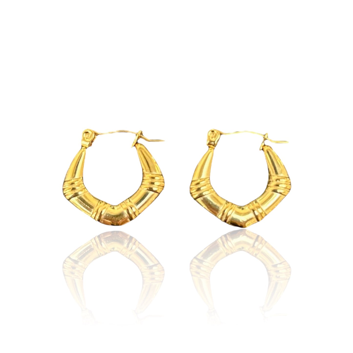 GOLD STAPLE EARRINGS