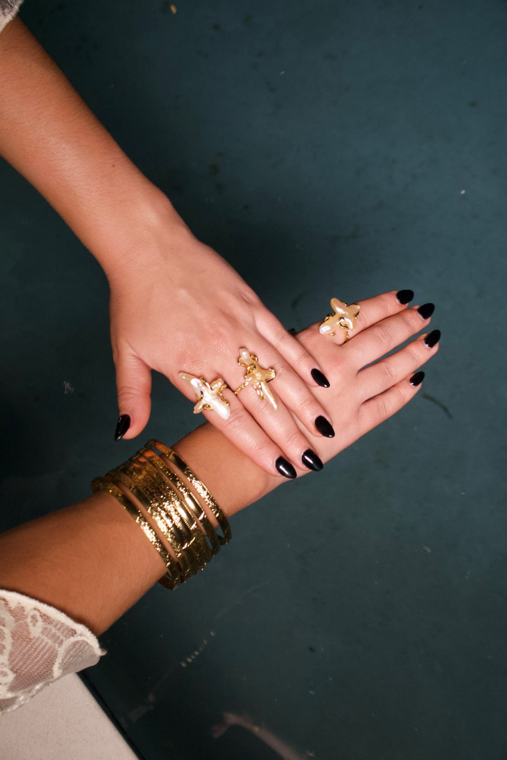 CORALIA PEARL RING