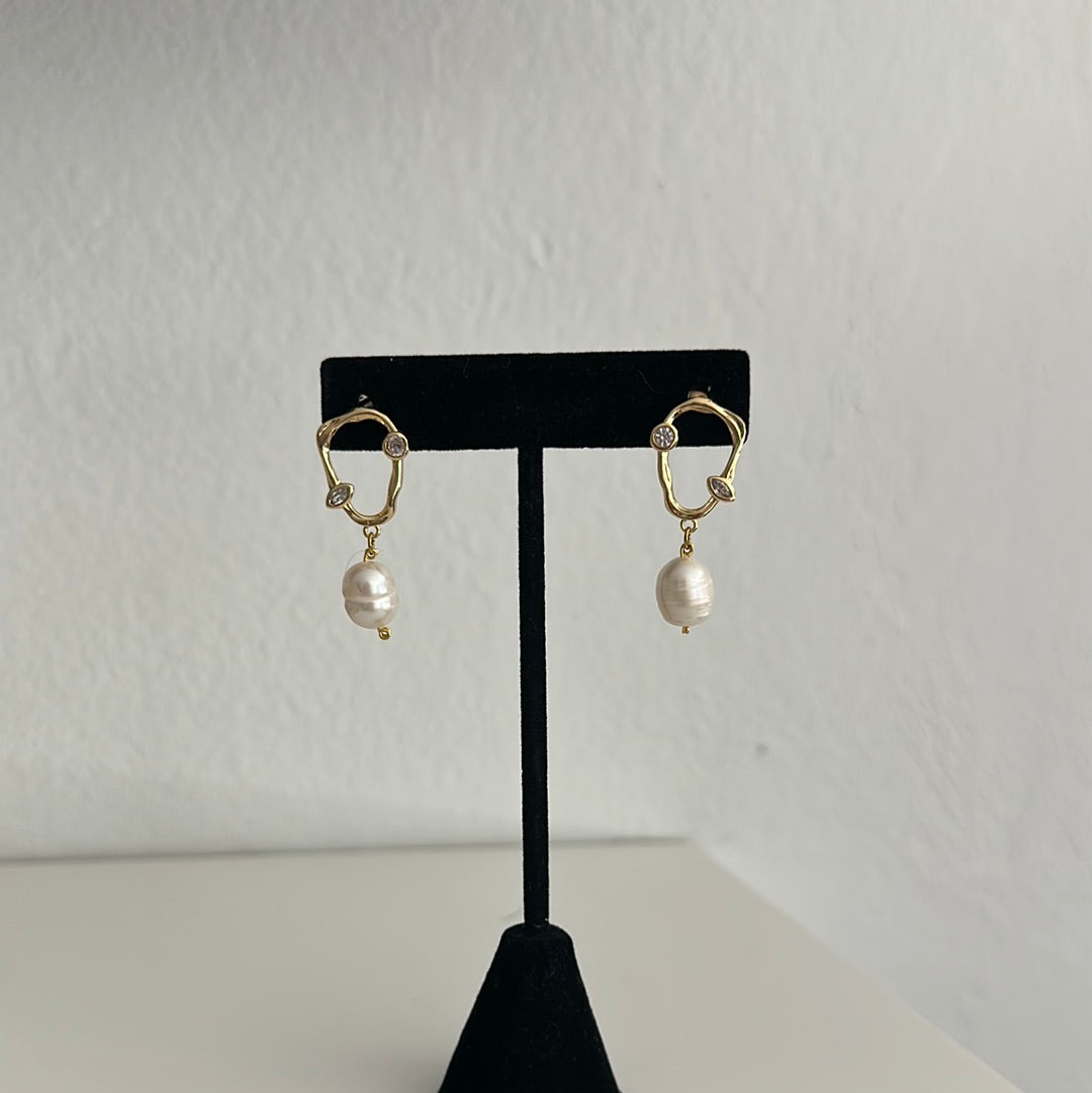 PERLADA EARRINGS