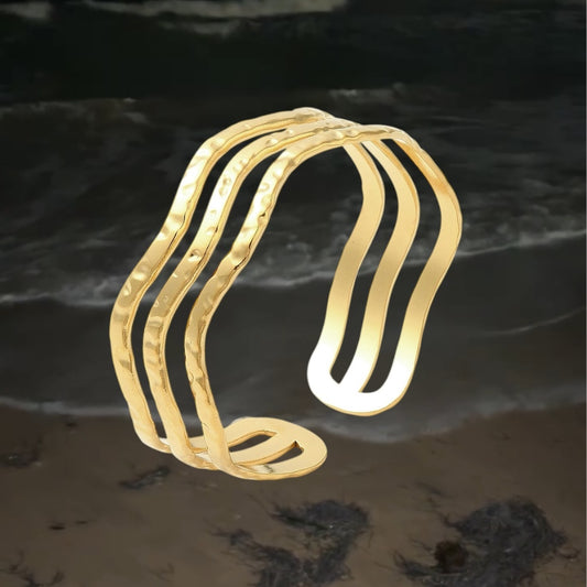 WAVE BANGLE