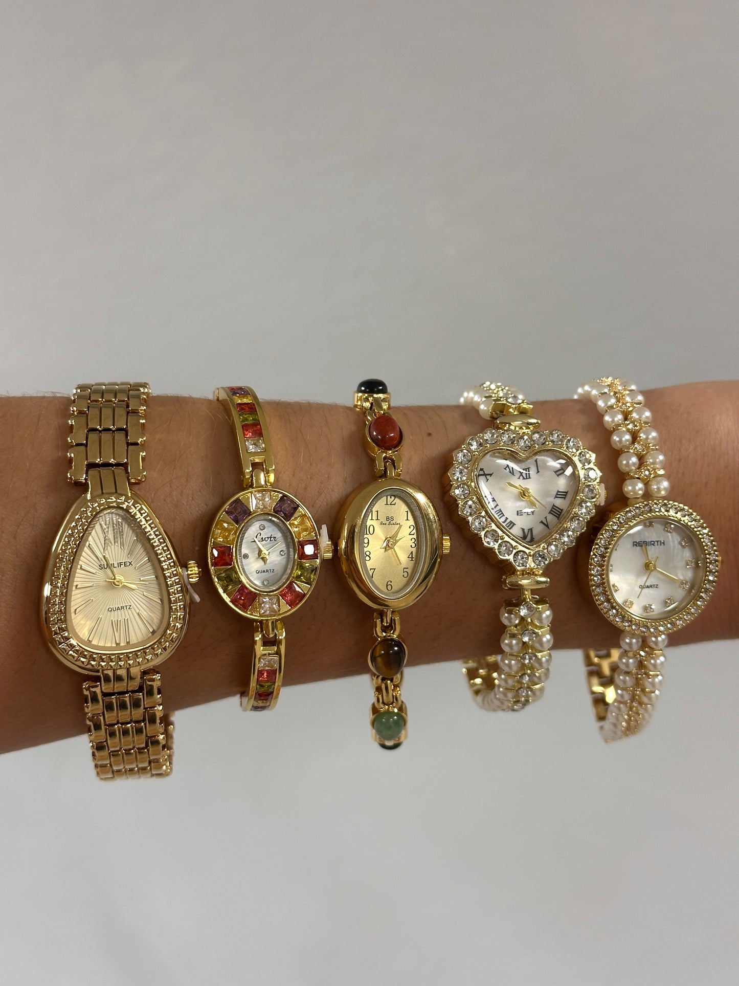 TEARDROP VINTAGE WATCH