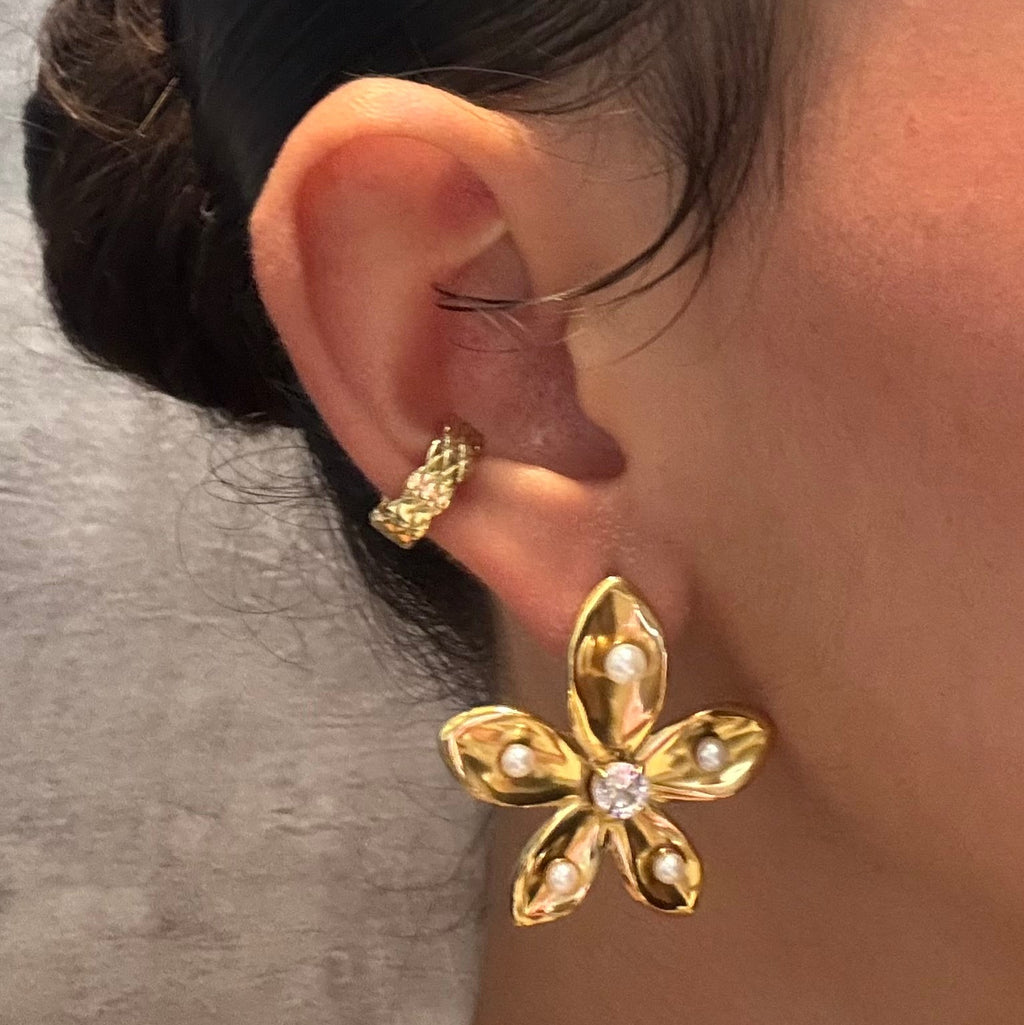 FLORA STUDS