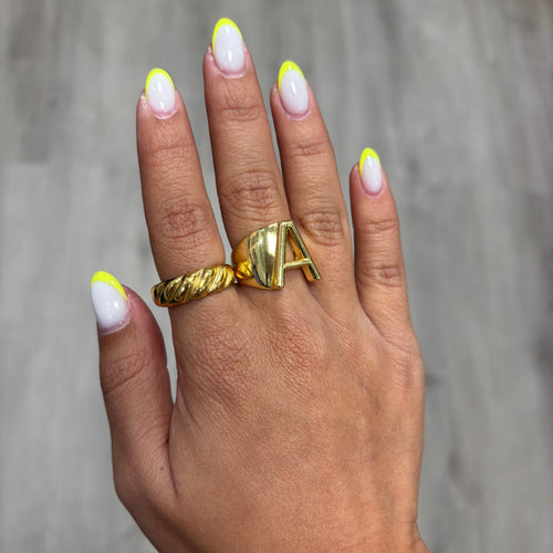 CATALINA TWISTED RING