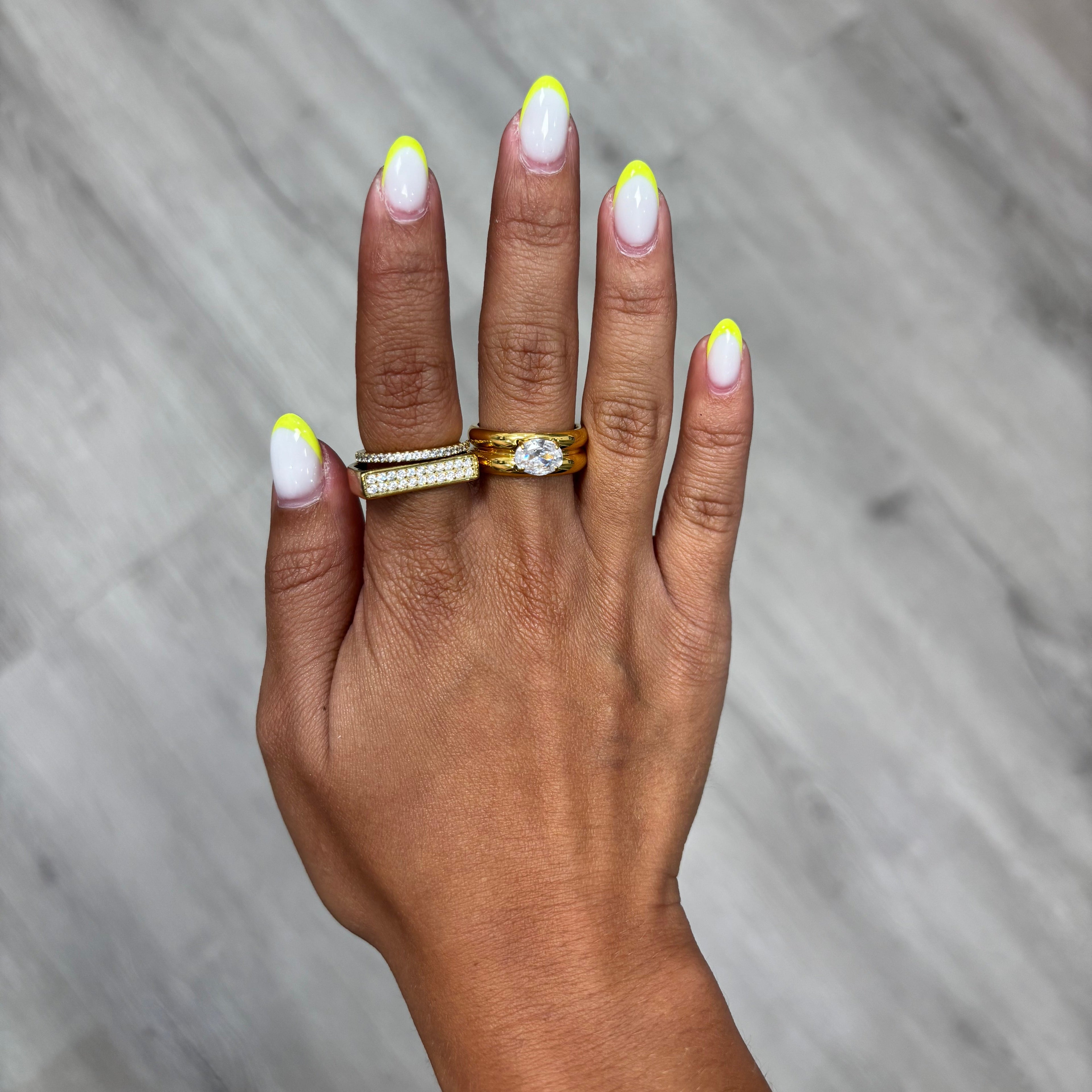 STELLA RING