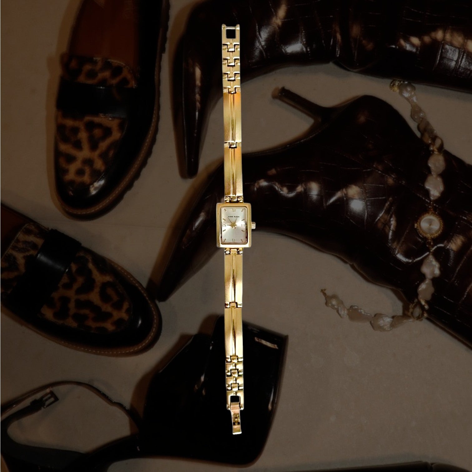 ARCHIVE NO. 1 - VINTAGE WATCH