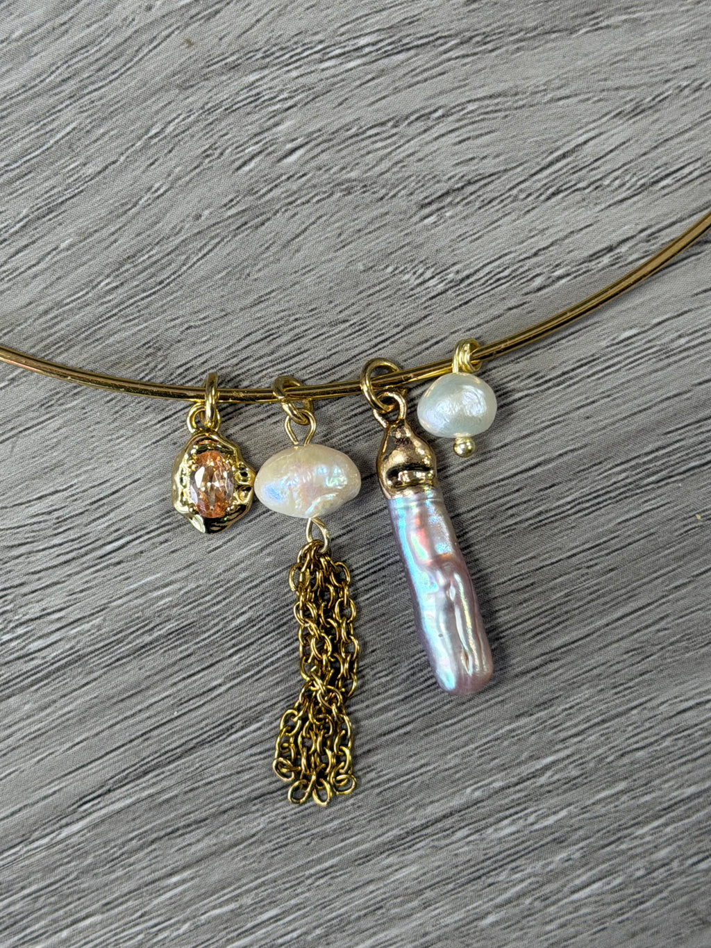 TESORO CHARM CHOCKER