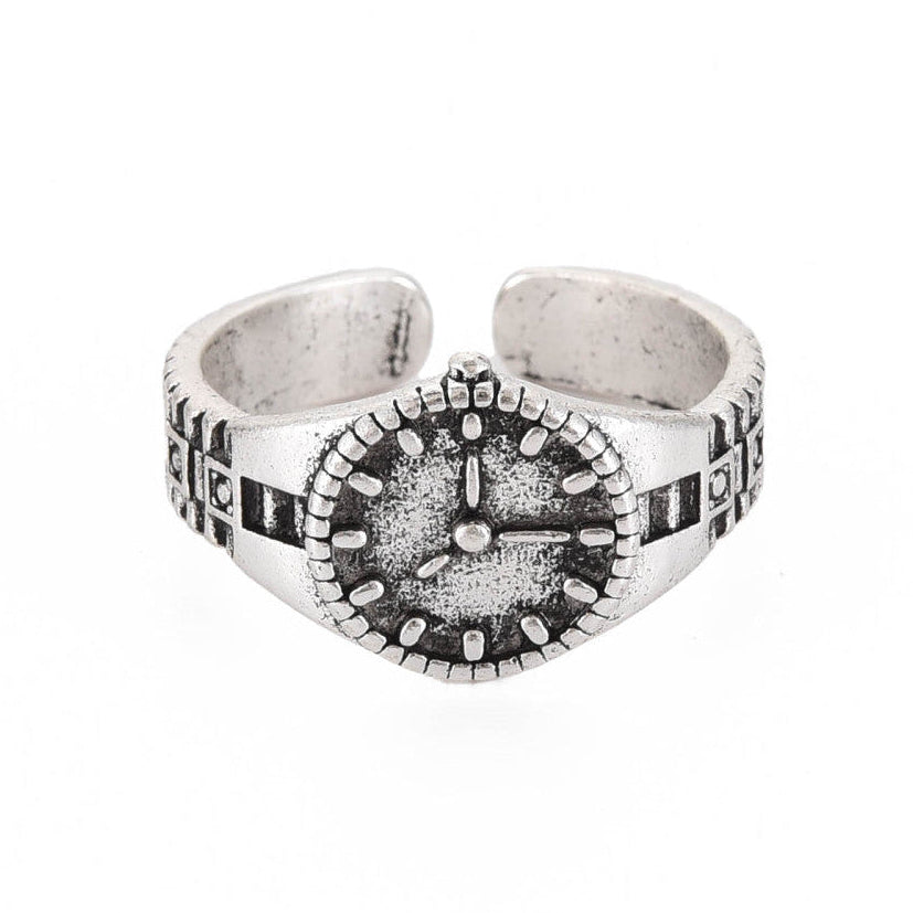 TIME-TELLING SILVER RING