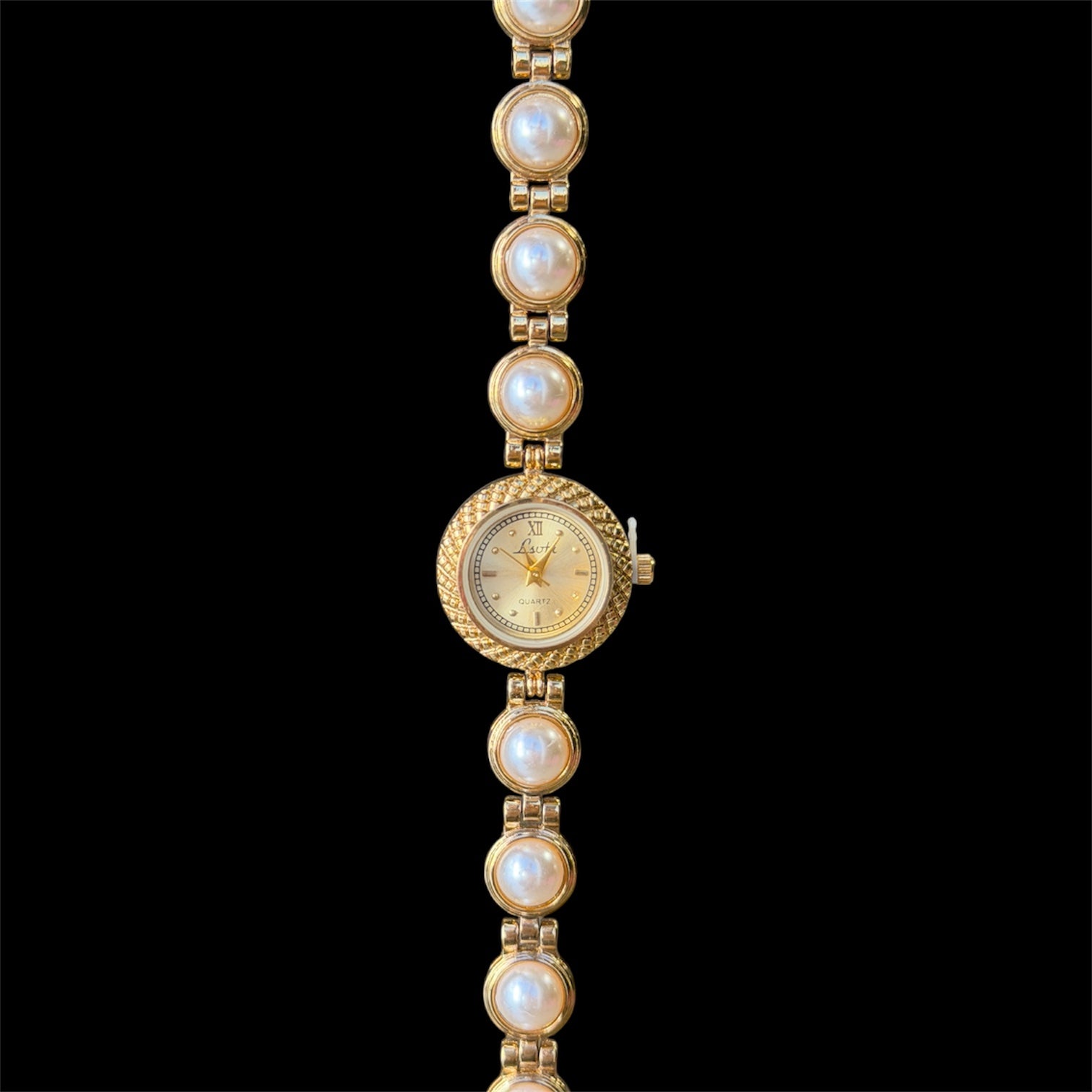 PEARL VINTAGE WATCH