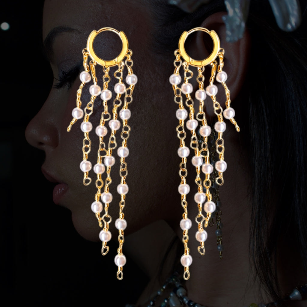 PERLA CASCADE EARRINGS